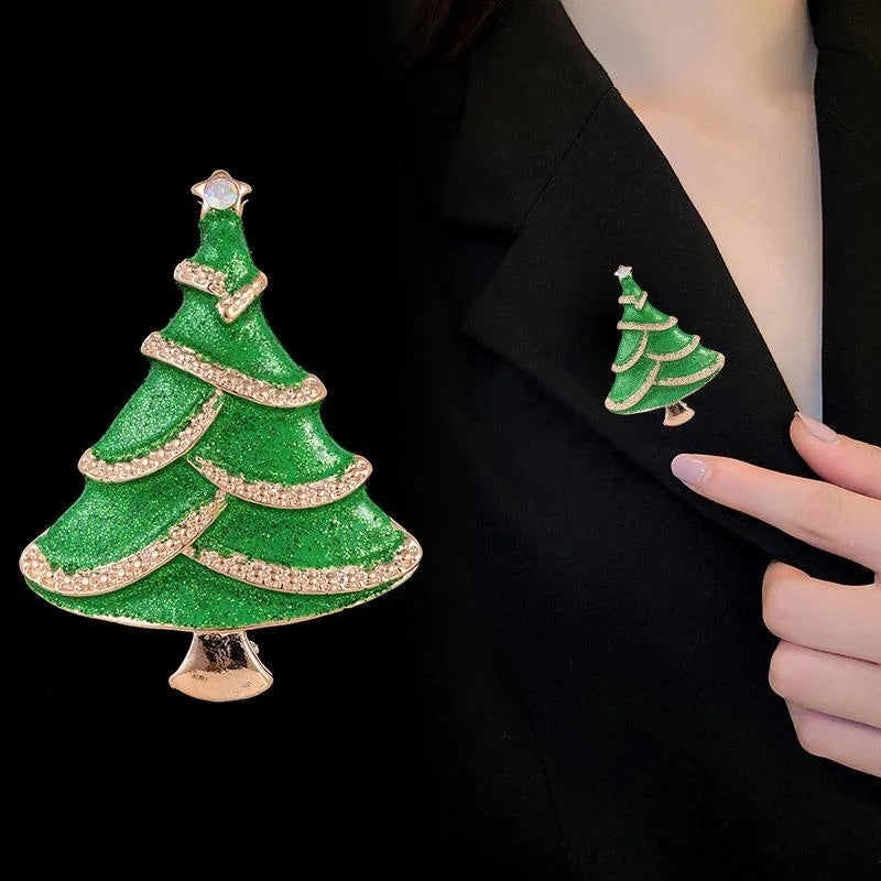 Elegant Green Enamel Christmas Tree Rhinestone Brooch, Festive Alloy Lapel Pin Suit Accessory Gift