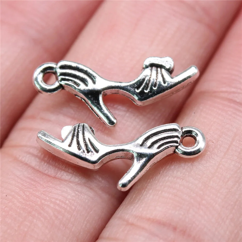 20x11mm 1.1g Antique Silver Zinc Alloy Women's Sandal Charm Pendant for DIY Necklace Bracelet Making