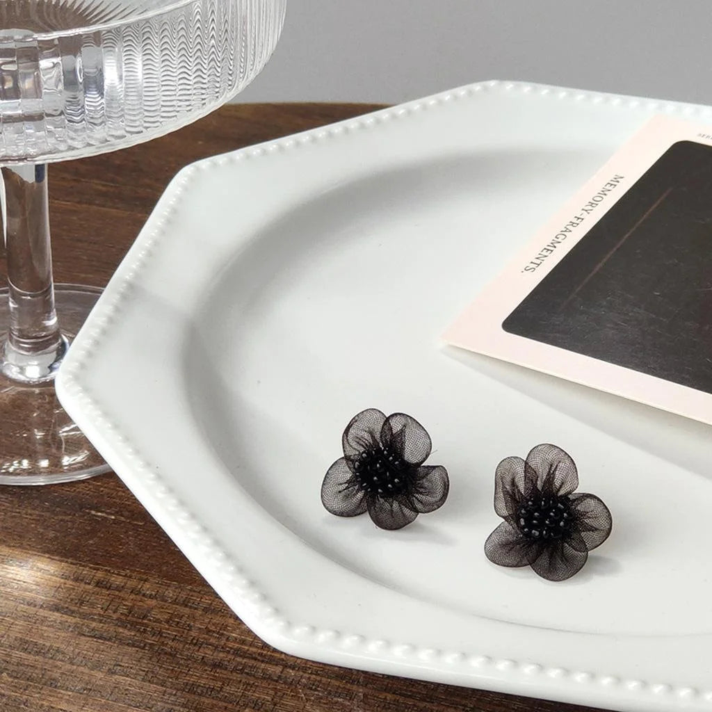 Black Lace Flower Stud Earrings Silver Plated Pin Fashion Commuter Elegant Jewelry