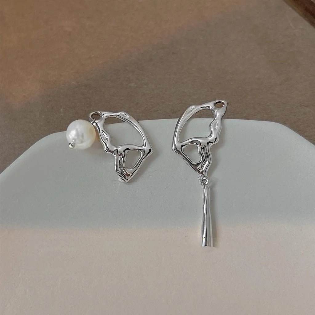 Freshwater Pearl Asymmetric Butterfly Stud Earrings Sweet Cool Lava Liquid Hollow Wing Jewelry