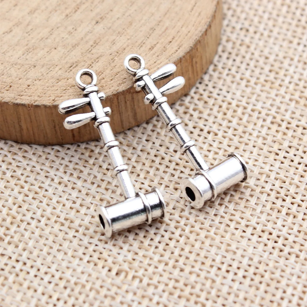 28x11mm 1.9g Antique Silver Zinc Alloy Erhu Musical Instrument Charm Pendant for DIY Jewelry Making