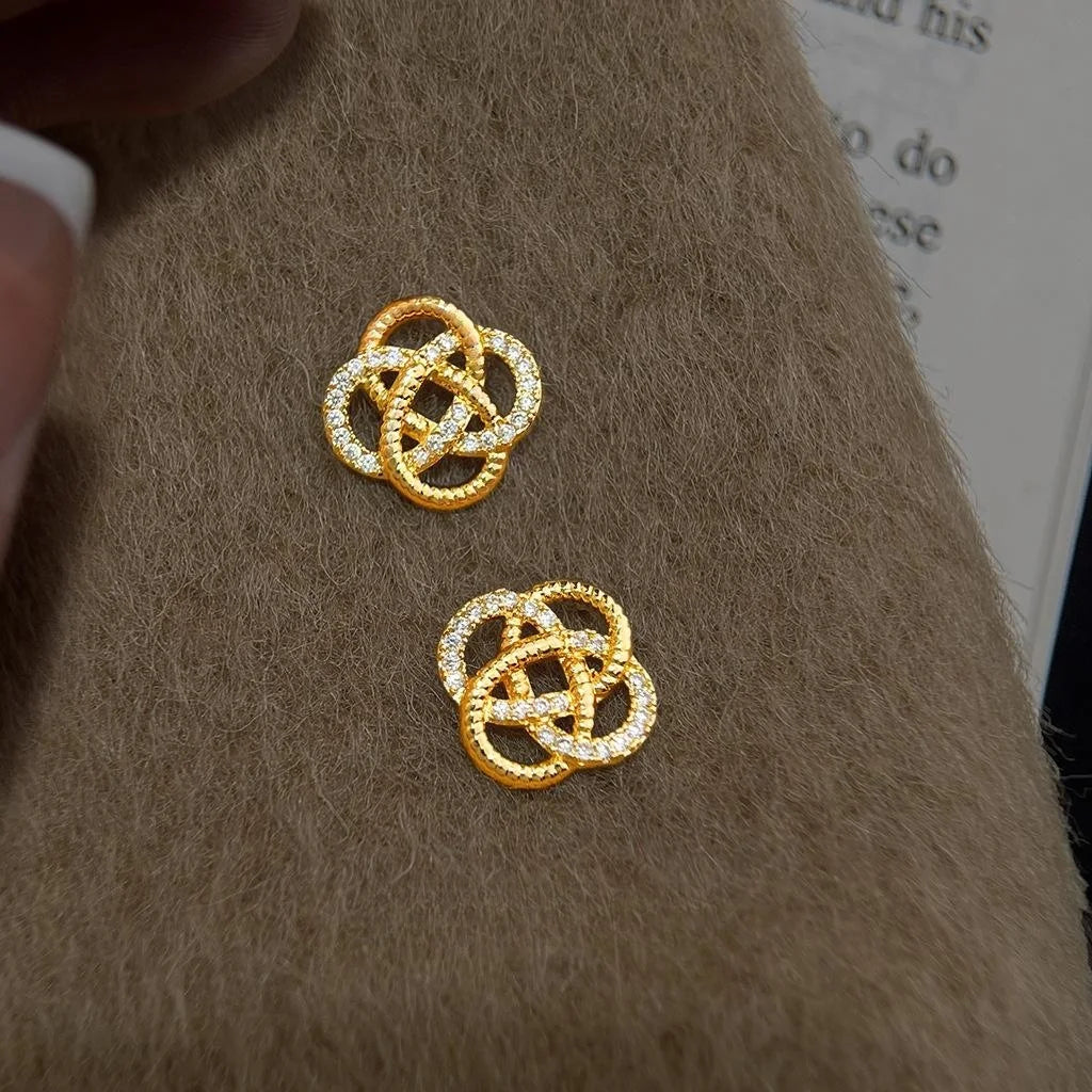 Light Luxury Copper Zircon Flower Knot Hollow Square Stud Earrings