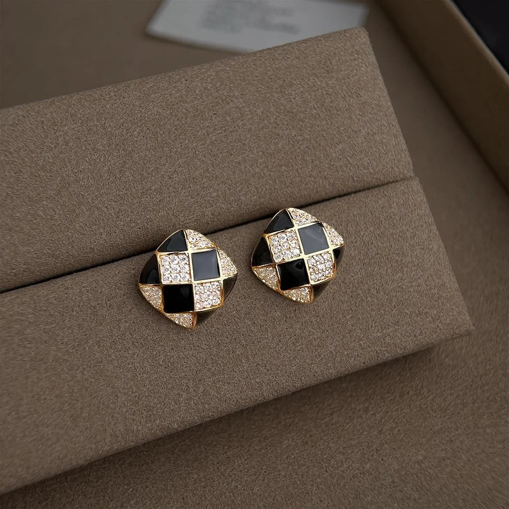Fashion Minimalist Geometric Micro Pave Zircon Freshwater Pearl Copper Stud Earrings
