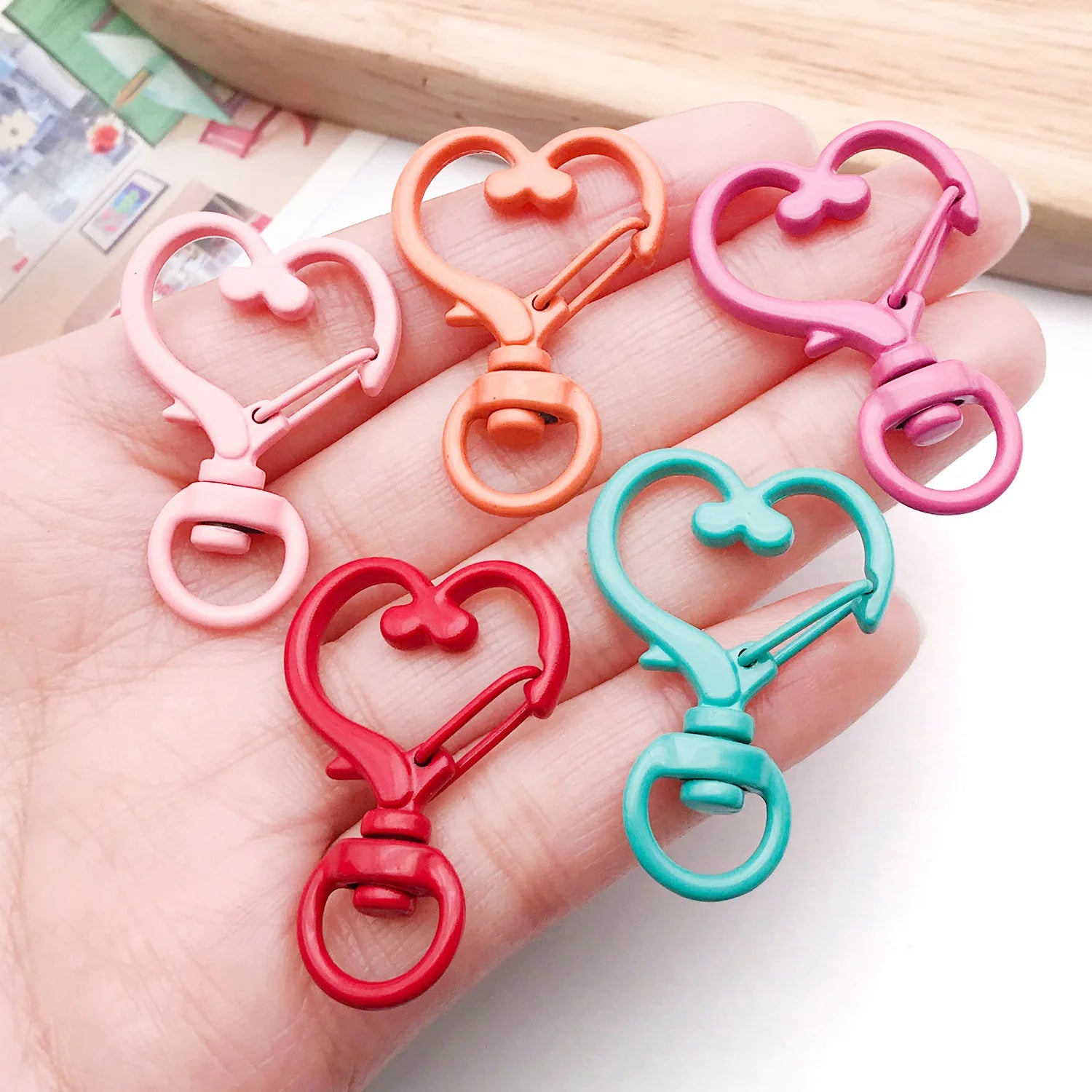 Enamel Zinc Alloy Dog Heart Lobster Clasps Style 7773