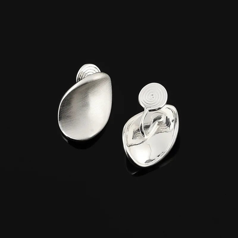 Elegant Brushed Alloy Irregular Oval Metal Stud & Clip On No Piercing Minimalist Commuter Earrings