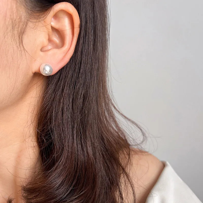 Elegant Round White Pearl Alloy Stud & Clip On No Piercing Silicone Clip Women's Fashion Earrings