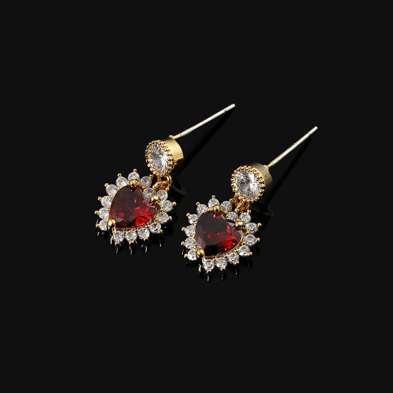 Vintage Red Heart Zircon Rhinestone Alloy Stud & Clip On No Piercing Baroque Drop Earrings