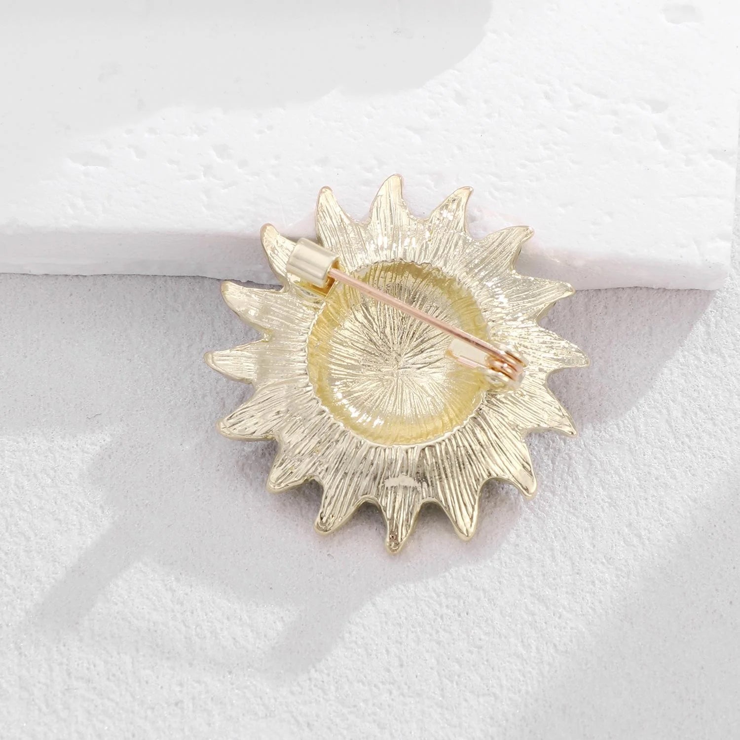 Luxury Enamel Sunflower Brooch With Rhinestone Center, Elegant Alloy Lapel Pin Corsage Suit Accessory