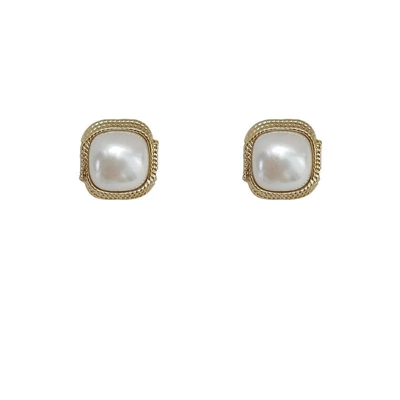 French Vintage Square Pearl Stud Earrings Eco-Friendly Copper Geometric Twist Light Luxury Jewelry
