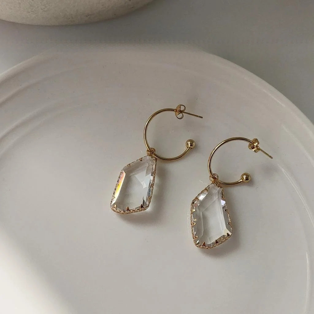 14K Gold Plated Irregular Transparent Crystal Drop Earrings Minimalist Geometric Style