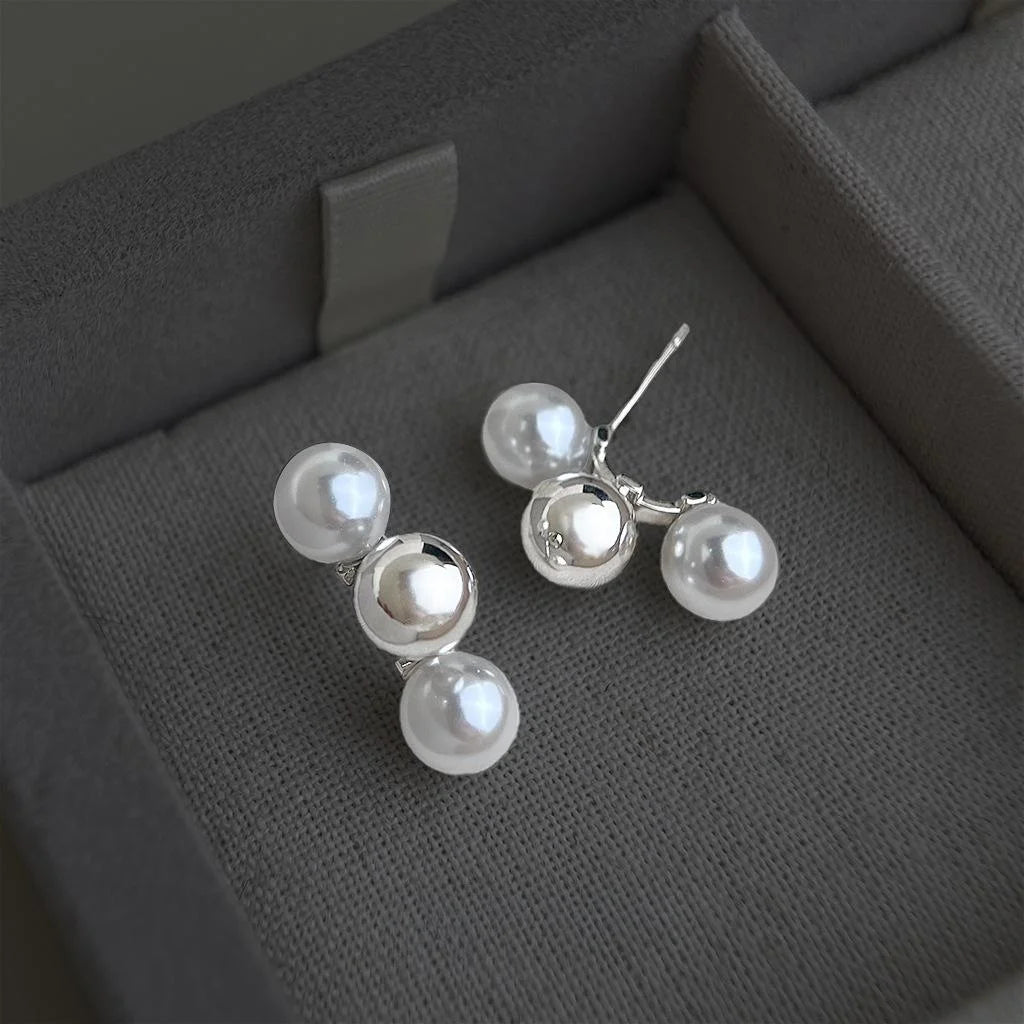 Sweet Cool C-Shaped Glass Pearl Copper Hoop Earrings Geometric Minimalist Commuter Jewelry