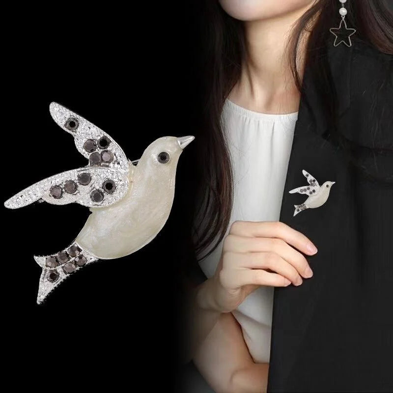 Cute Blue Peace Dove Bird Brooch With Rhinestone Wings, Enamel Alloy Lapel Pin Corsage Gift For Women