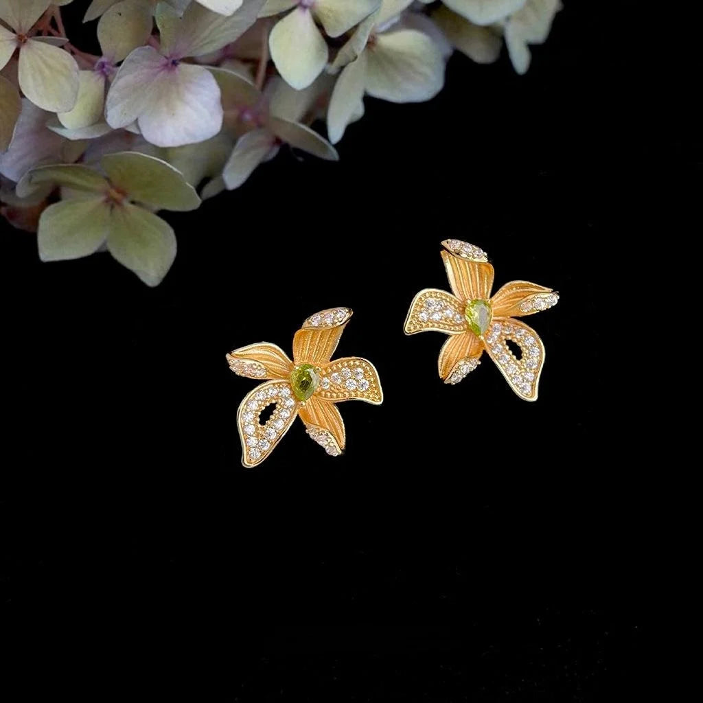 Light Luxury Copper Zircon Iris Flower Petal Bow Stud Earrings, 3D Micro Pave Designer Jewelry