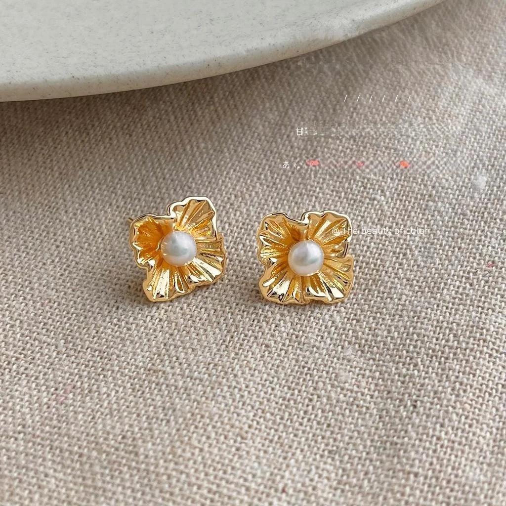 Elegant Luxury 14K Gold Plated Copper Freshwater Pearl Flower Stud Earrings