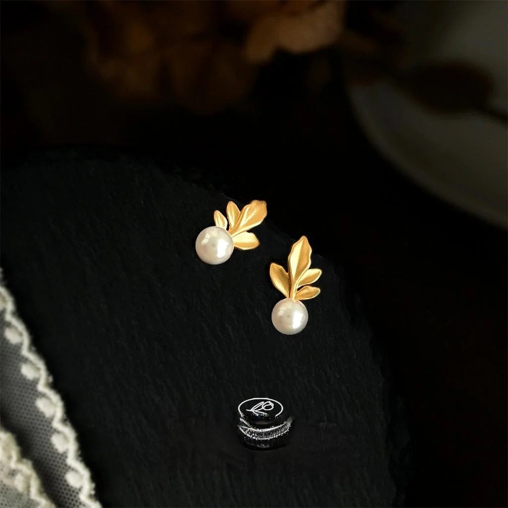 Minimalist Matte Maple Leaf Stud Earrings Copper For Women