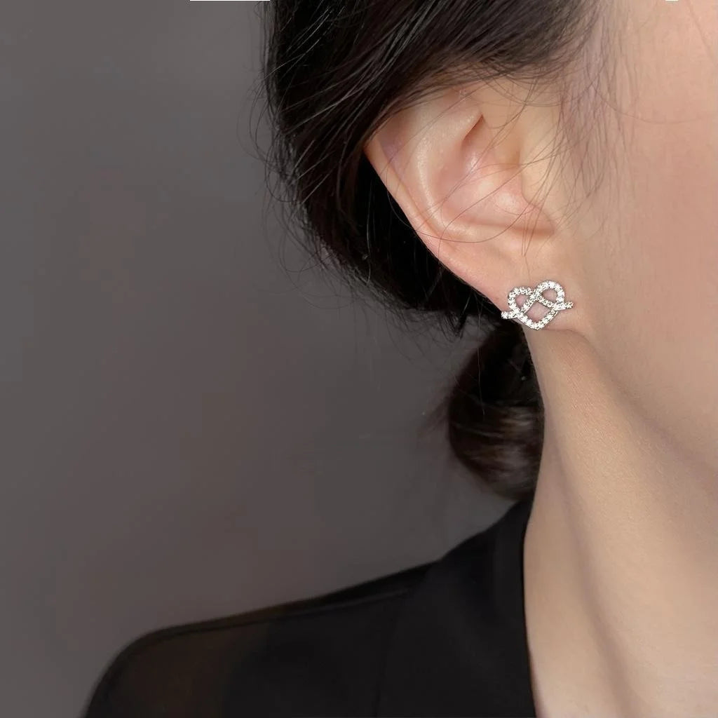 Sweet Cool Micro Pave Zircon Heart Knot Stud Earrings Copper Geometric Ring Design