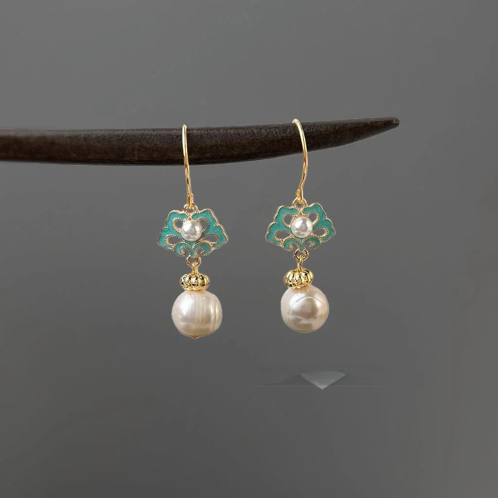 Vintage Court Style Baroque Freshwater Pearl Enamel Glaze Round Geometric Drop Earrings