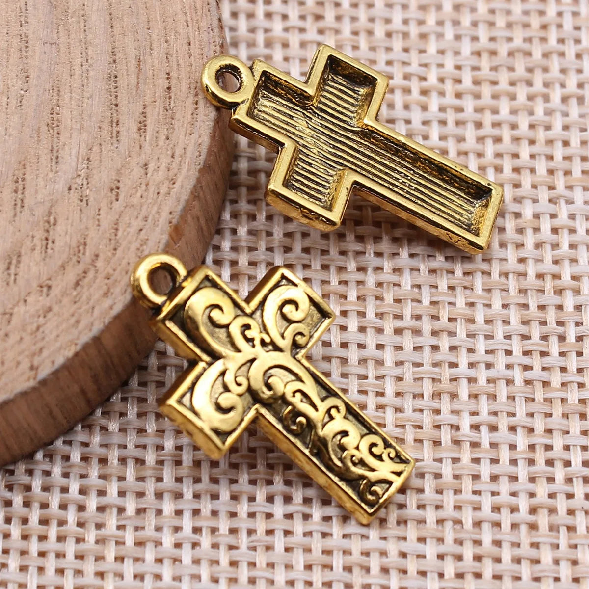 14x25mm 1.6g Multicolor Zinc Alloy Cross Charm Pendant for DIY Necklace Bracelet Jewelry Making