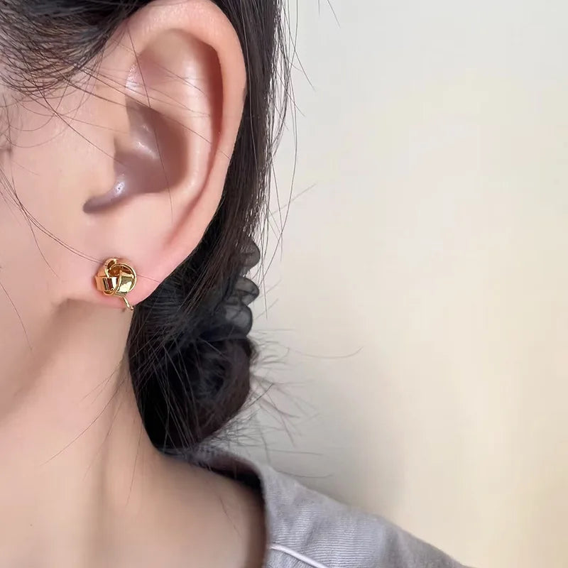 Elegant Gold Alloy Woven Knot Ball Stud & Clip On No Piercing Minimal Commuter Women's Earrings