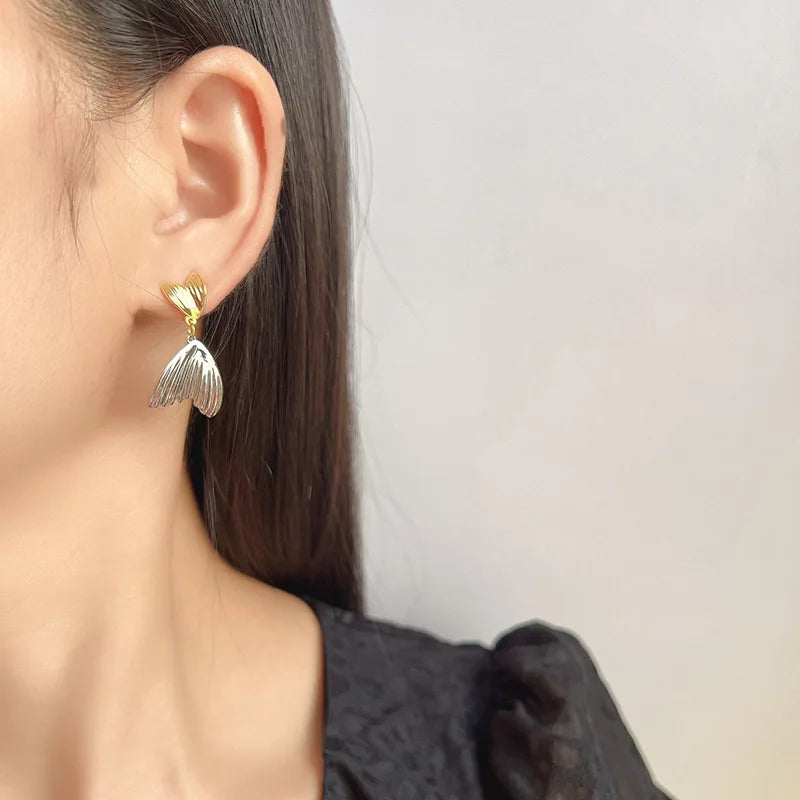 Elegant Two Tone Alloy Spiral Fish Tail Drop Stud & Clip On No Piercing Minimalist Statement Earrings
