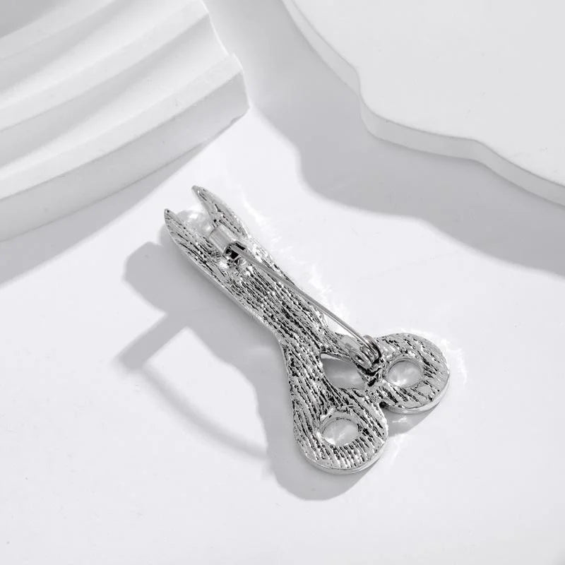Vintage Scissors Brooch With Rhinestone And Enamel Detail, Elegant Unisex Lapel Pin Suit Accessory