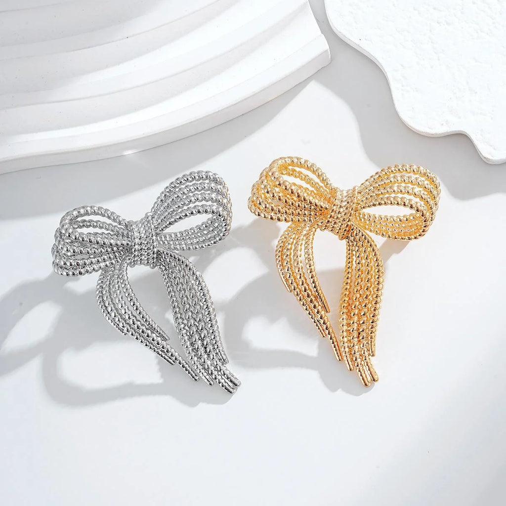 Elegant Silver Alloy Bow Brooch For Women, Beaded Fashion Lapel Pin Corsage Suit Accessory Gift