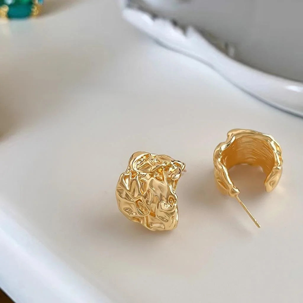 14K Gold Plated Copper Alloy Textured Irregular Floral Drop Earrings Light Luxury Style