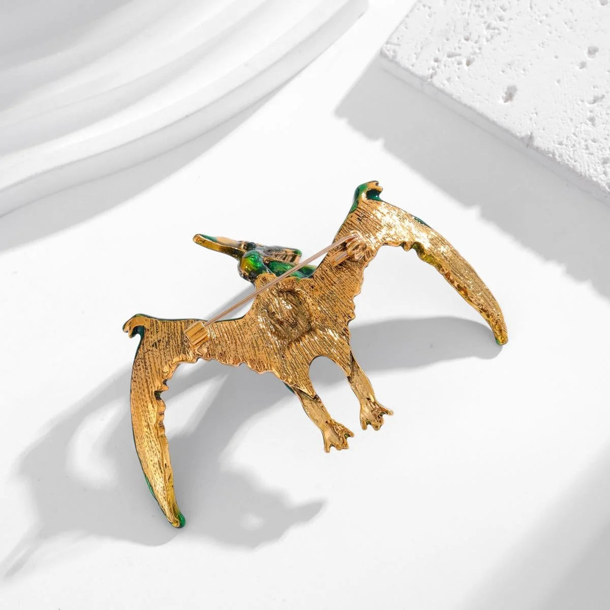 Vintage Green Enamel Flying Dragon Brooch With Rhinestones, Cute Pterosaur Lapel Pin Suit Accessory Gift