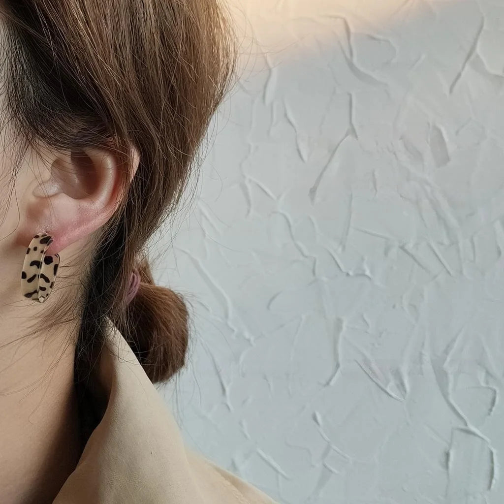 Korean Style Leopard Print Acrylic C Hoop Earrings With Silver Plated Pins