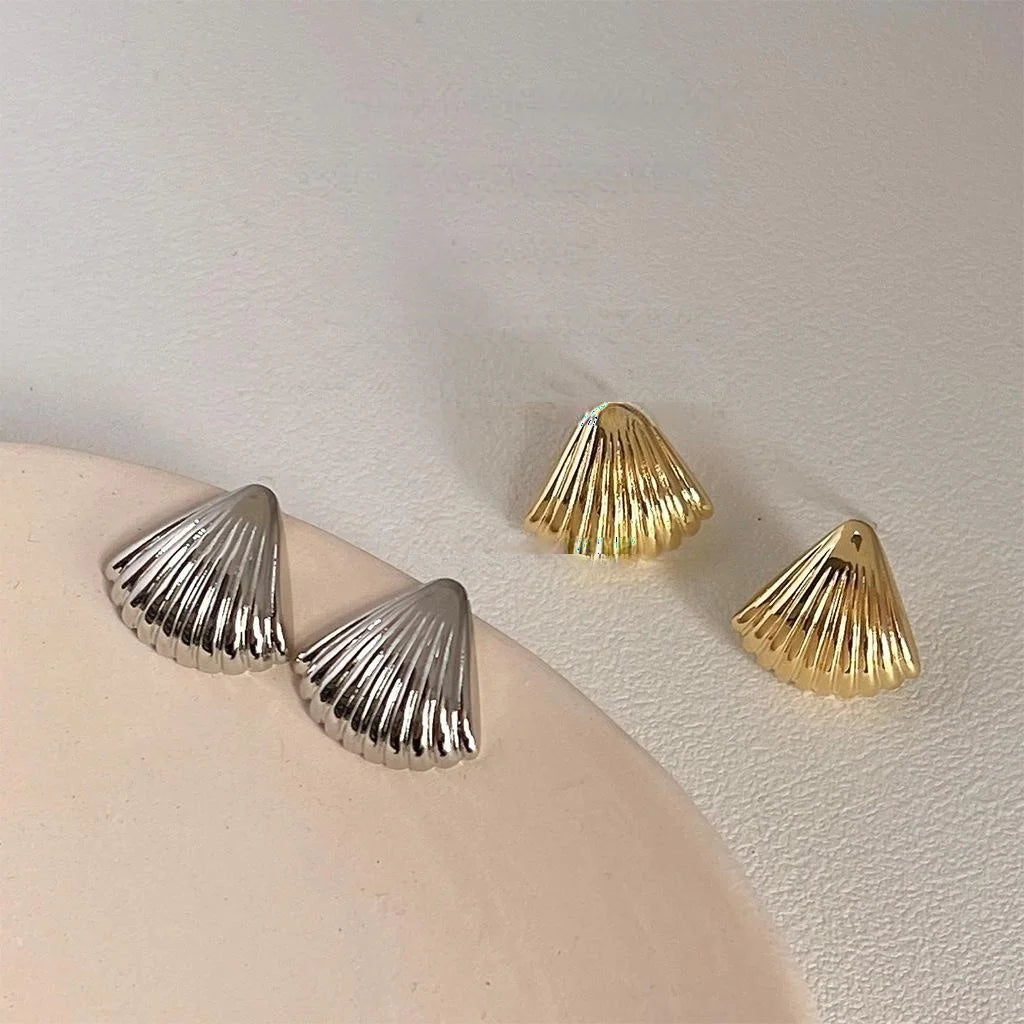 14K Gold Plated Copper Shell Geometric Stud Earrings Elegant Fashion Jewelry
