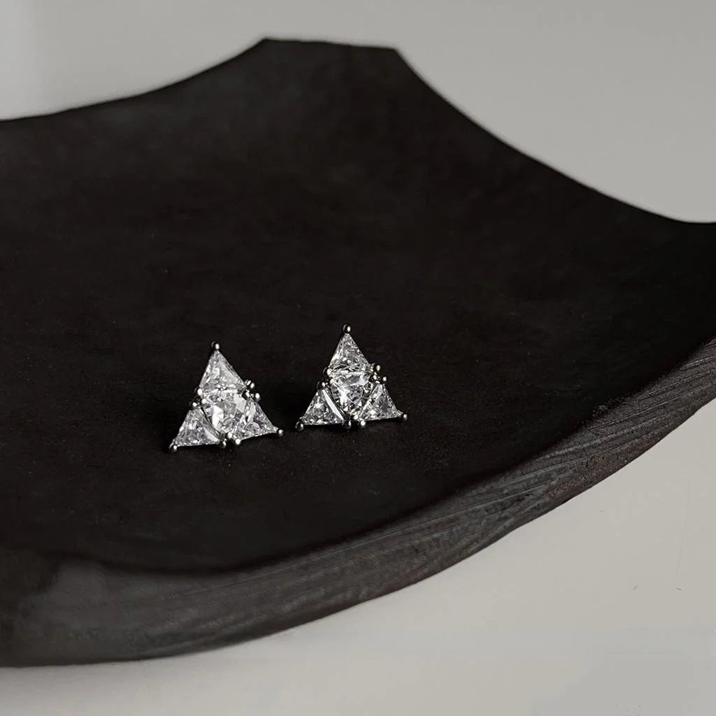 Minimalist Copper Micro Pave Zircon Mini Triangle Stud Earrings Geometric Fashion Jewelry