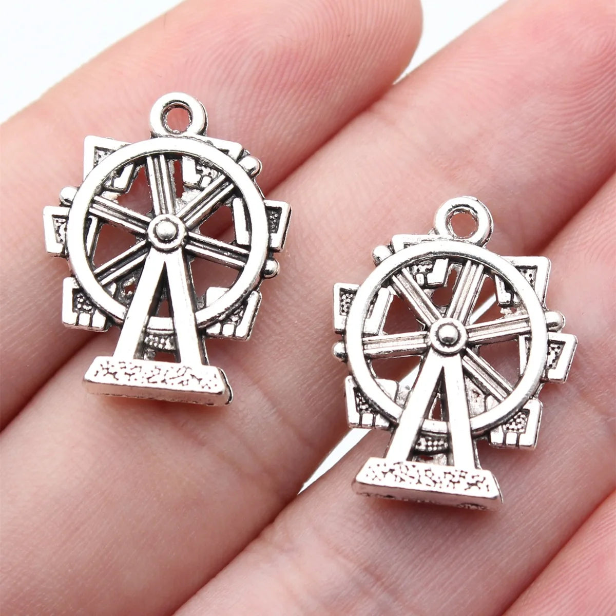 22x17mm 2.7g Antique Silver Zinc Alloy Waterwheel charm pendant for handmade necklaces and bracelets