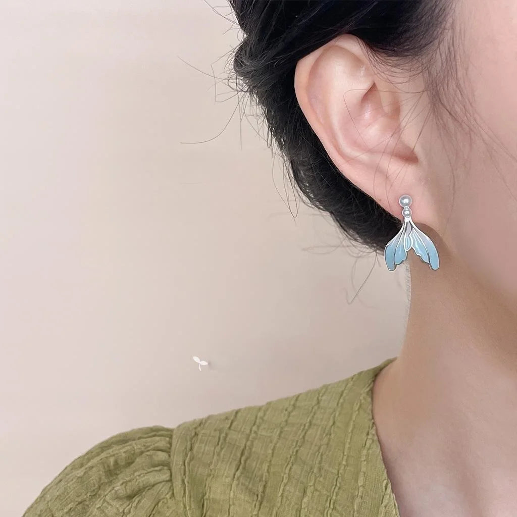 Sweet Mint Green Gradient Fishtail Copper Pearl Stud Earrings Handmade Enamel Jewelry