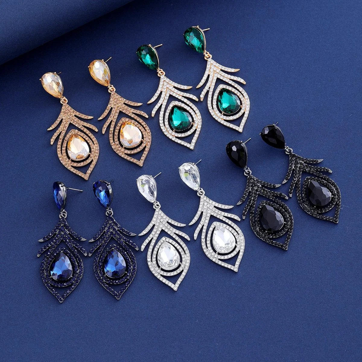 Luxury Green Teardrop Crystal Rhinestone Chandelier Earrings, Gold Tone Elegant Drop Jewelry For Wedding Party