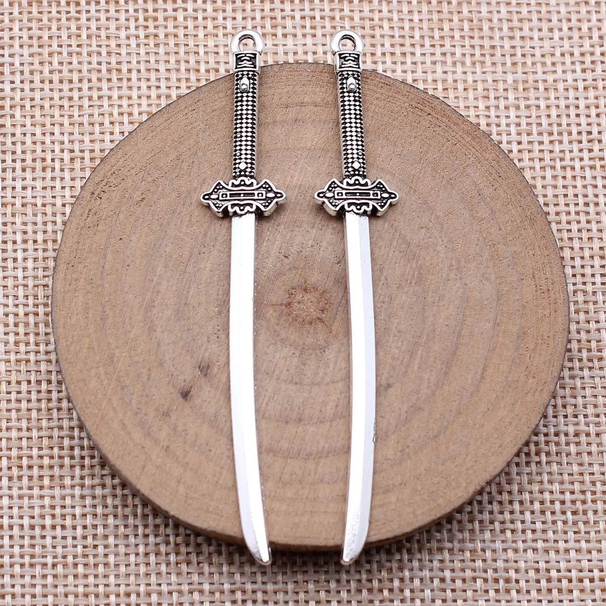 70mm 2.6g Antique Silver Zinc Alloy Sword Spear Weapon Charm Pendant for Cosplay Jewelry Making