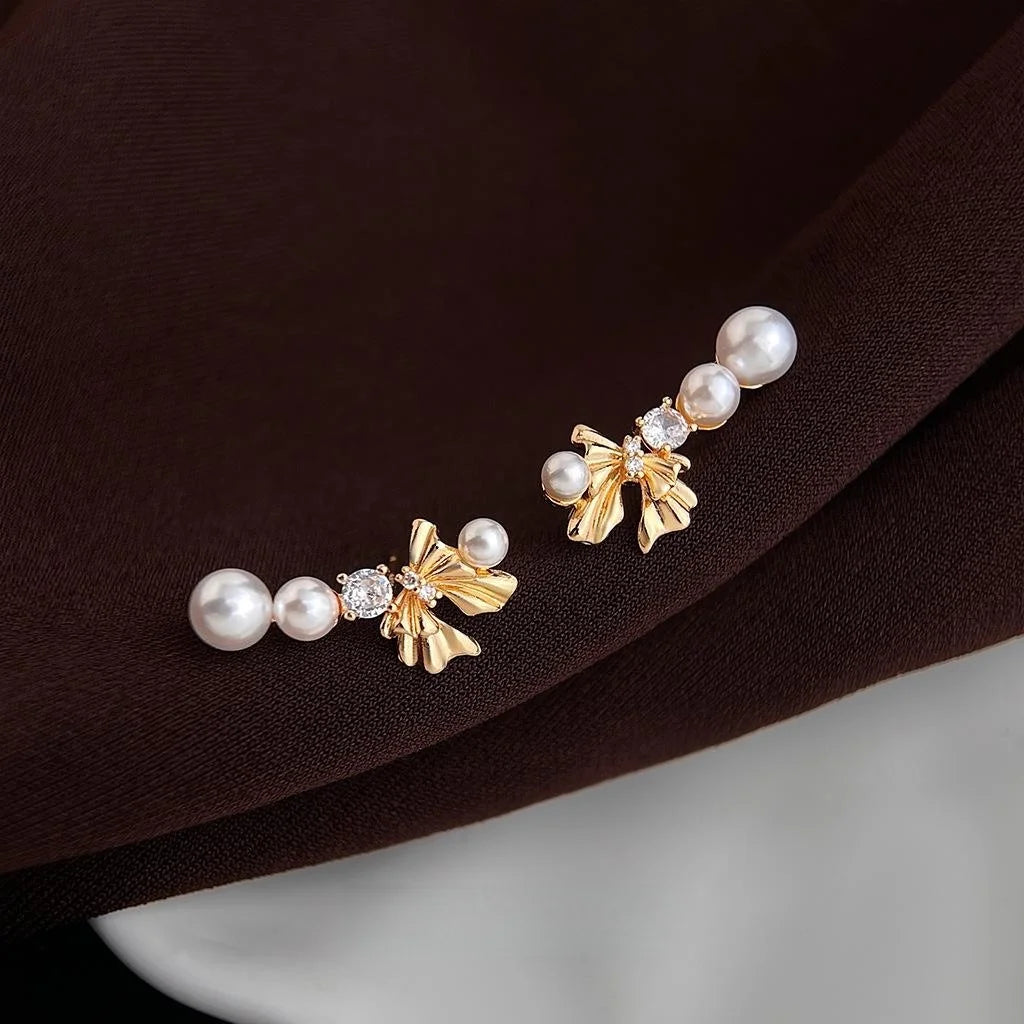 French Vintage Bow High Luster Pearl Drop Earrings With Zircon Inlaid Copper