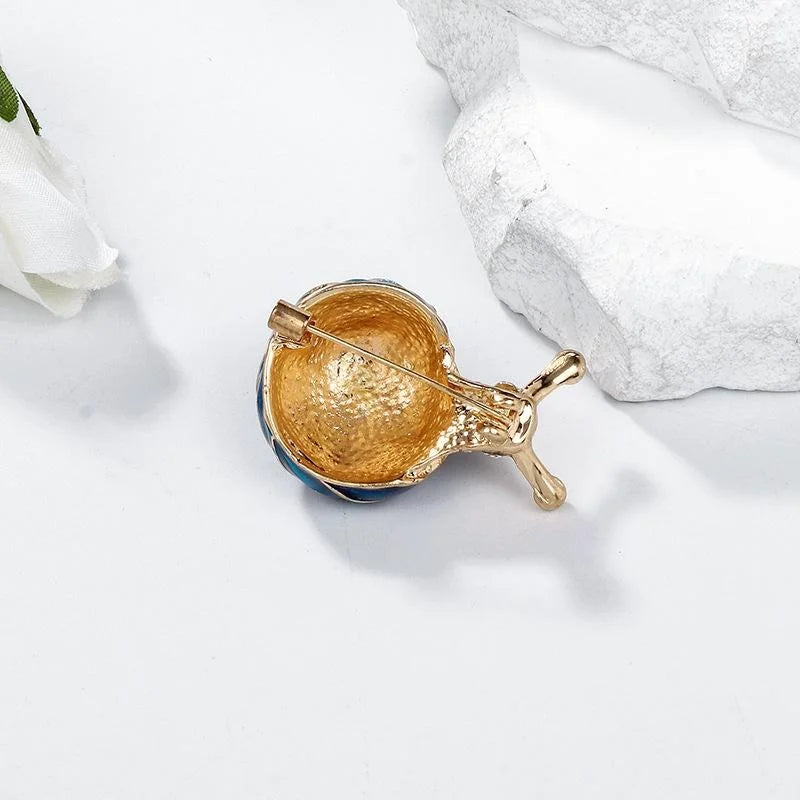 Cute Enamel Snail Brooch With Rhinestone Accents, Gold Tone Animal Lapel Pin Corsage Gift For Women