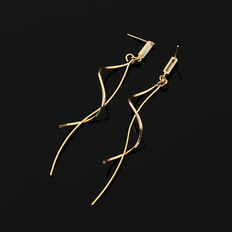 Elegant Gold Alloy Spiral Line Tassel Drop Stud & Clip On No Piercing Zircon Long Face Slimming Earrings