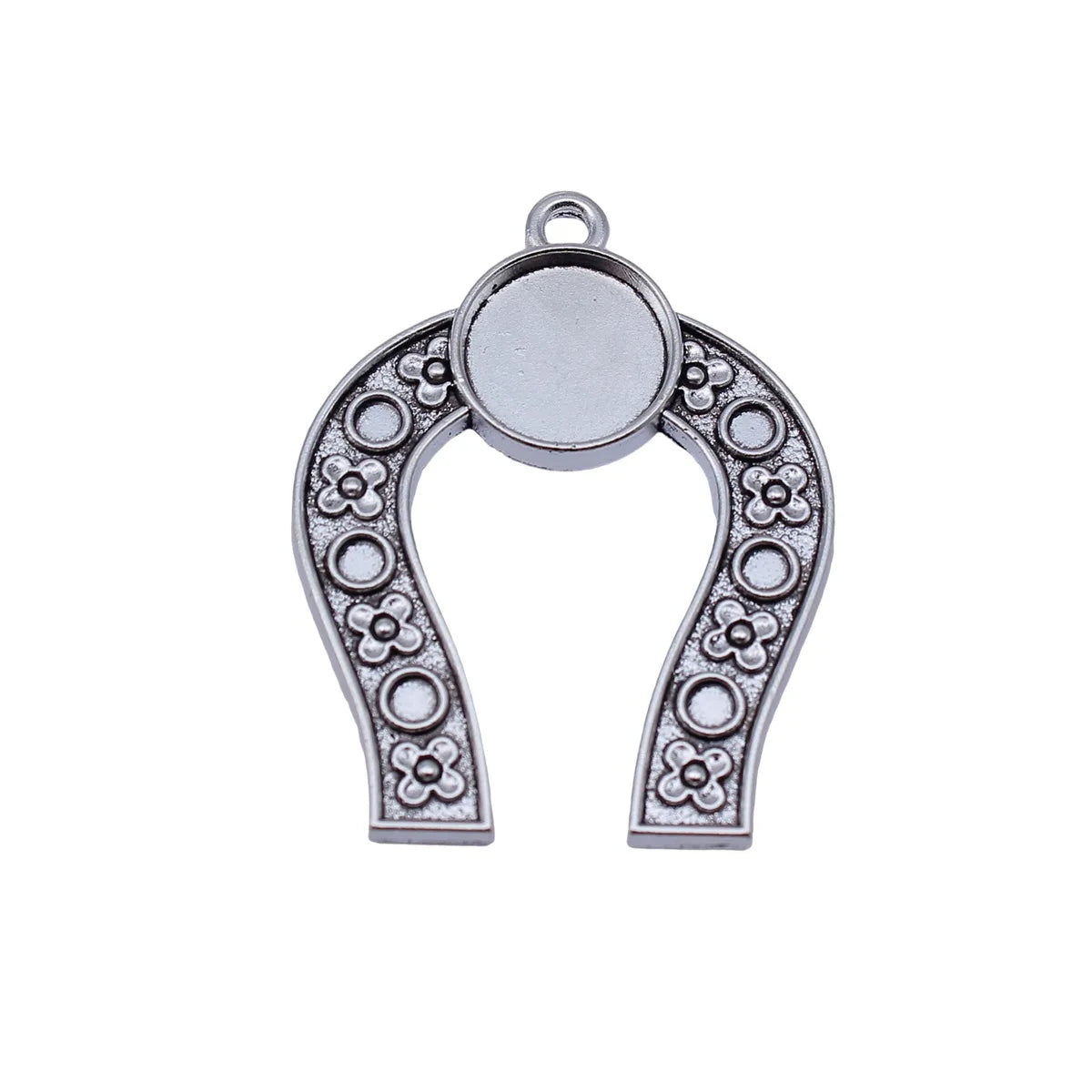 45x34mm 6.3g Antique Silver Iron Flower Horseshoe Charm Pendant for DIY Jewelry Making