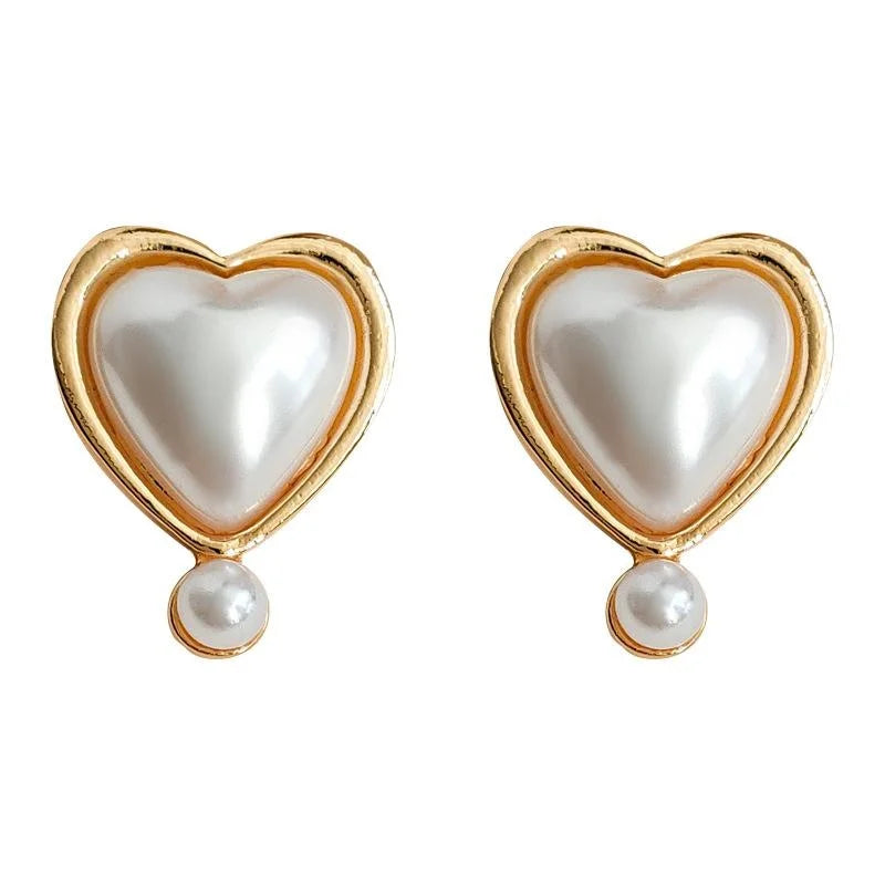 French Vintage Heart Resin Pearl Stud Earrings Copper Elegant Commuter Jewelry For Women
