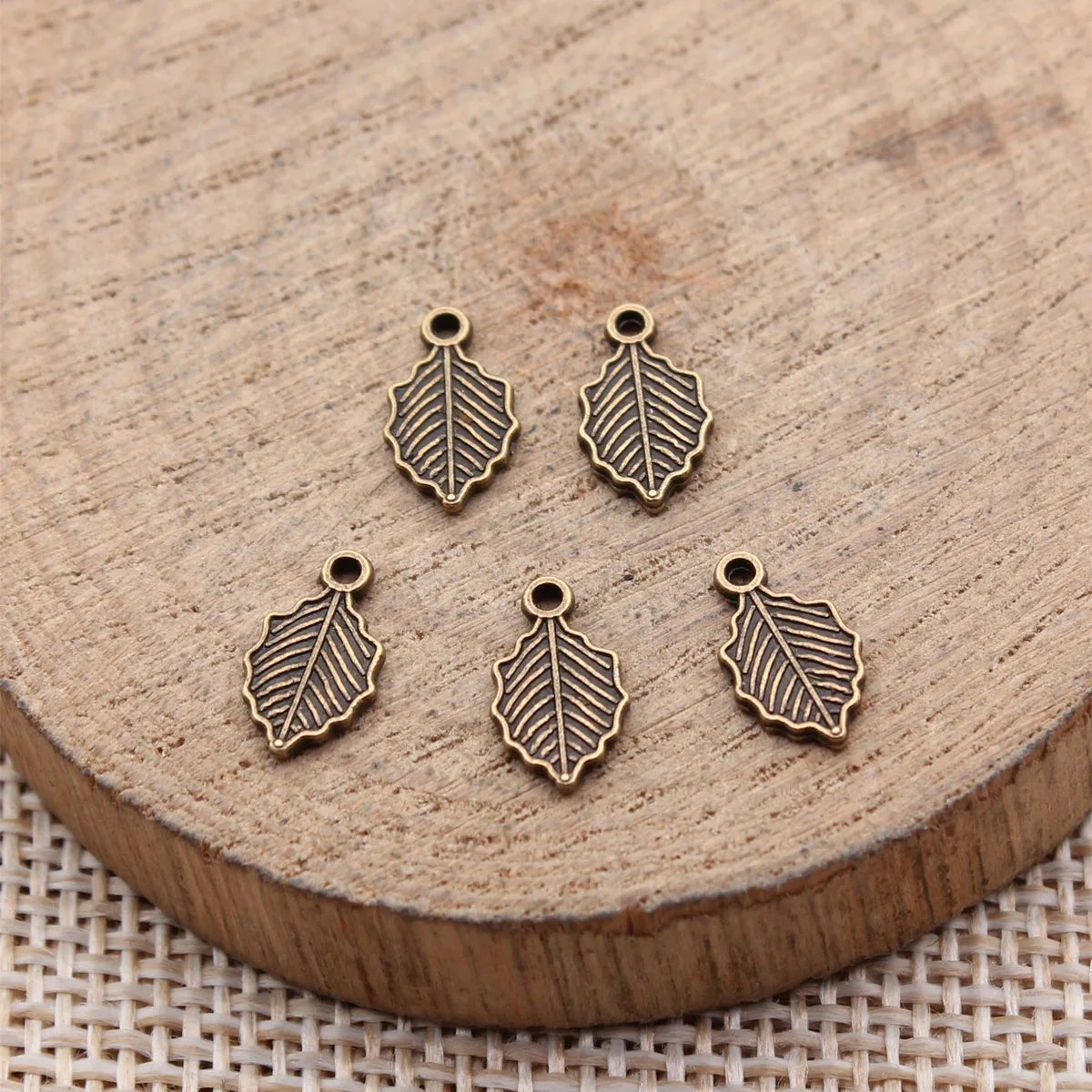 10x6.1mm 0.22g Multicolor Zinc Alloy Leaf Charm Pendant for DIY Necklace Bracelet Jewelry Making