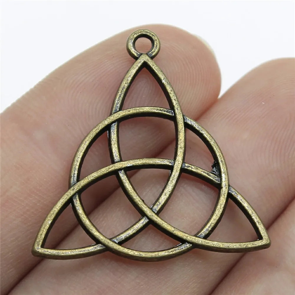 28mm 2.2g Multicolor Zinc Alloy Celtic Amulet Celtic Knot Charm Pendant for DIY Necklace Bracelet Making