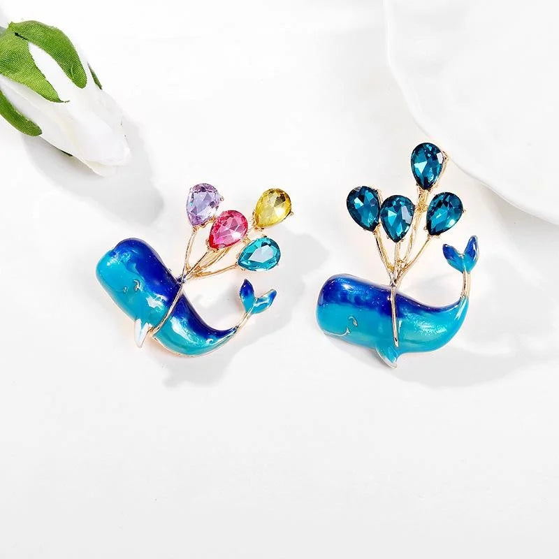 Cute Blue Enamel Whale With Rhinestone Balloons Brooch, Cartoon Ocean Animal Lapel Pin Gift For Women