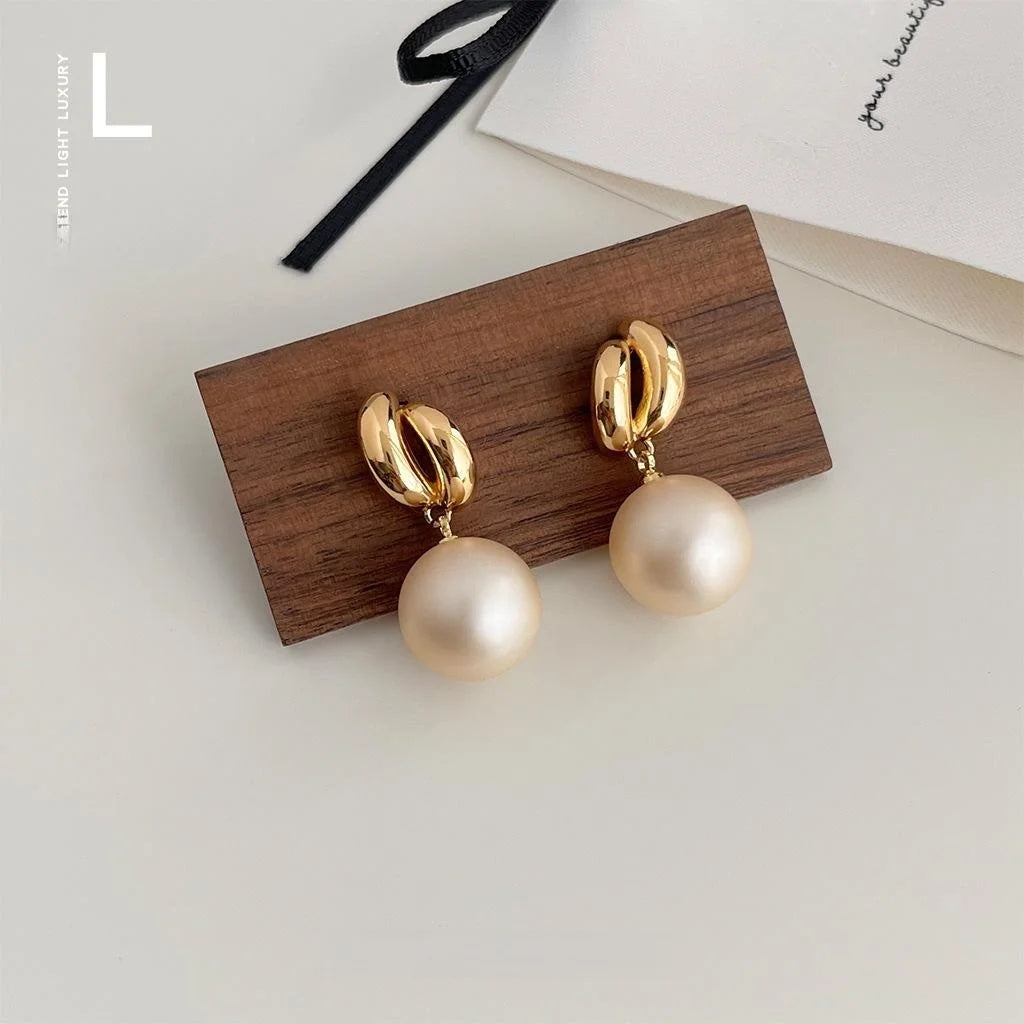 Light Luxury French Champagne Gold Copper Frosted Pearl Geometric Drop Earrings Silver Plated Pin