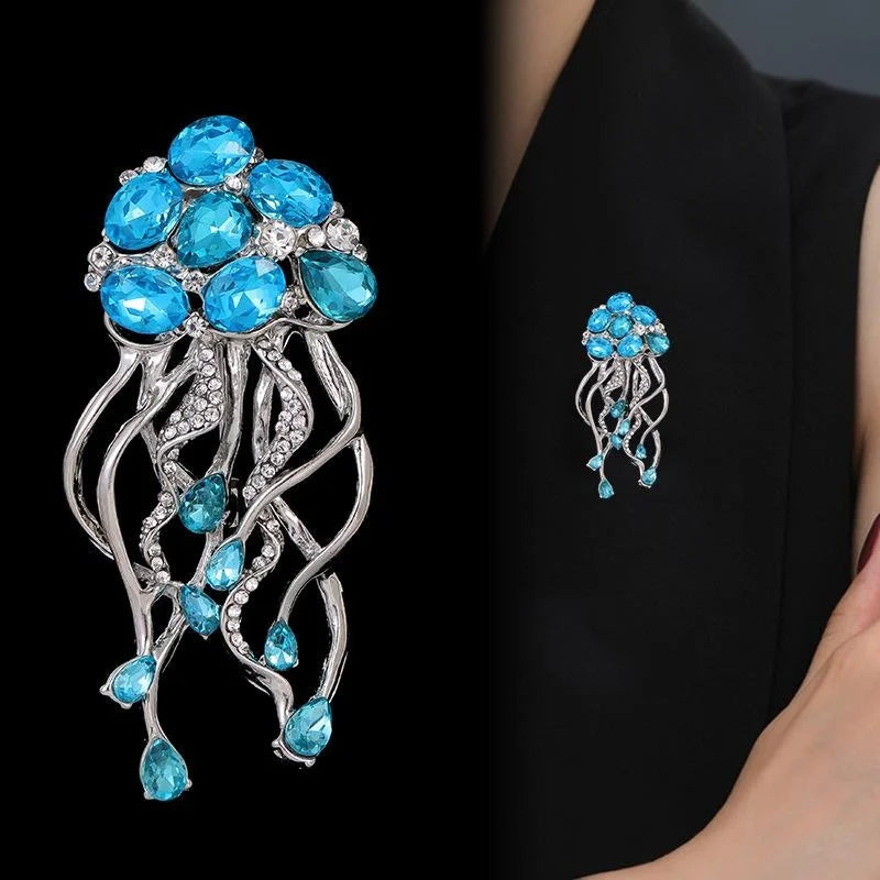 Elegant Blue Rhinestone Jellyfish Brooch, Gold Tone Alloy Ocean Animal Lapel Pin Corsage Gift