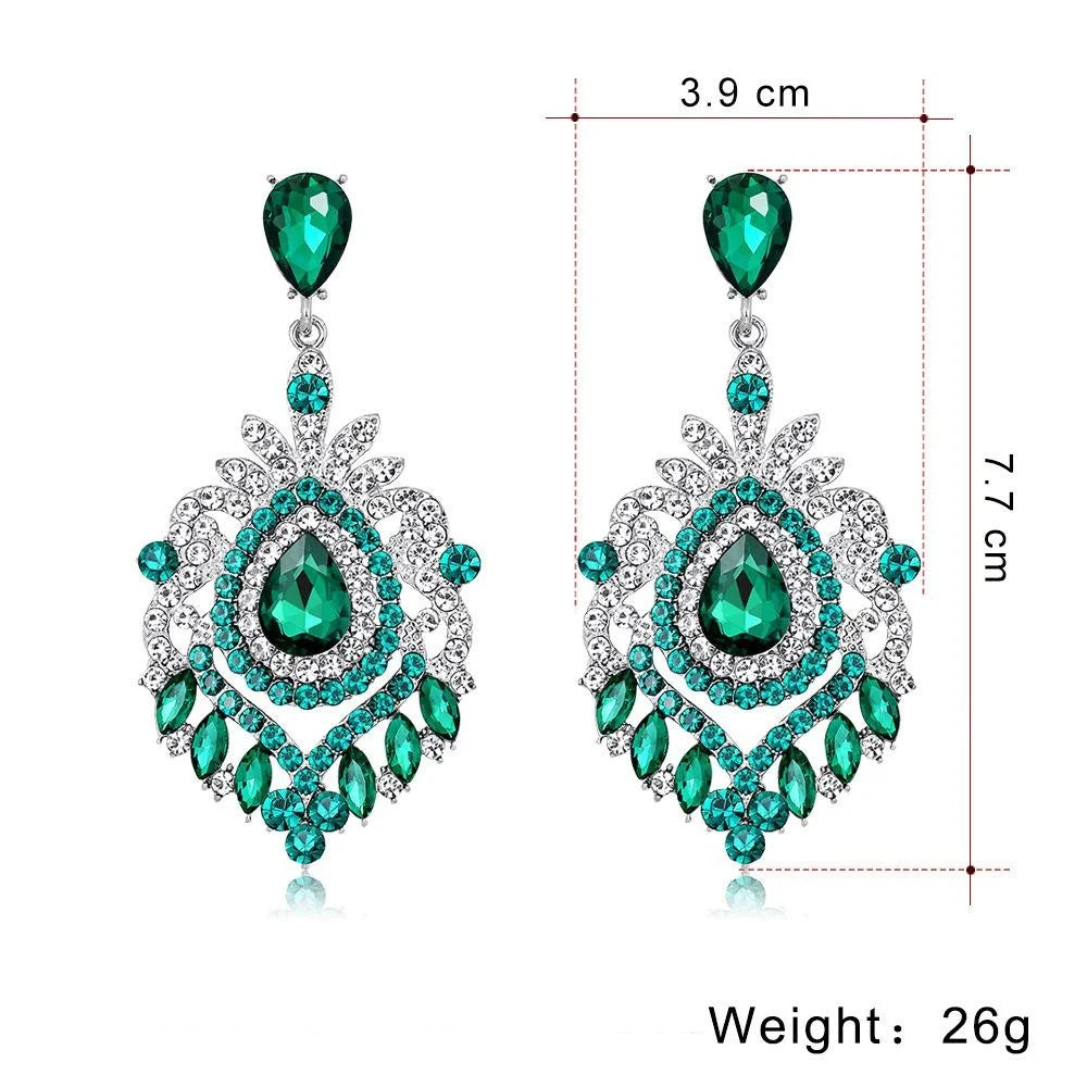 Luxury Vintage Emerald Glass Rhinestone Hollow Geometric Alloy Chandelier Earrings For Wedding Party Gift