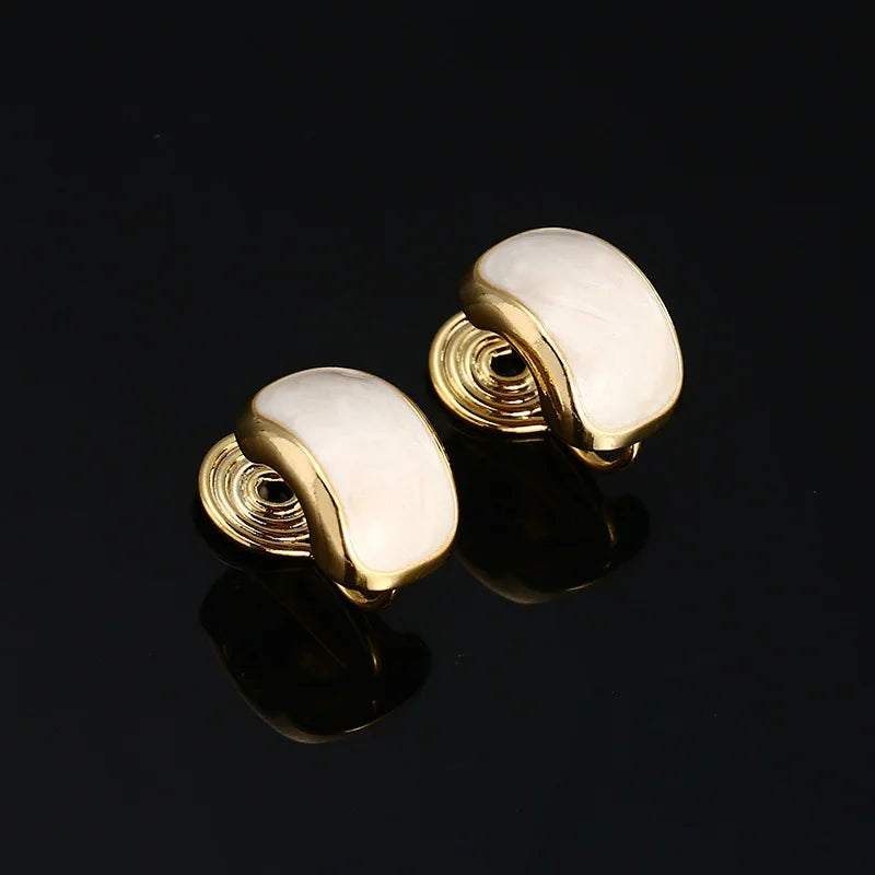 Vintage Gold Alloy Spiral Disc Geometric Enamel Stud & Clip On No Piercing Elegant Women's Earrings
