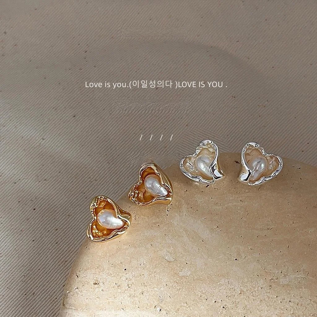 Luxury Irregular Freshwater Pearl 14K Gold Plated Heart Stud Earrings for Women