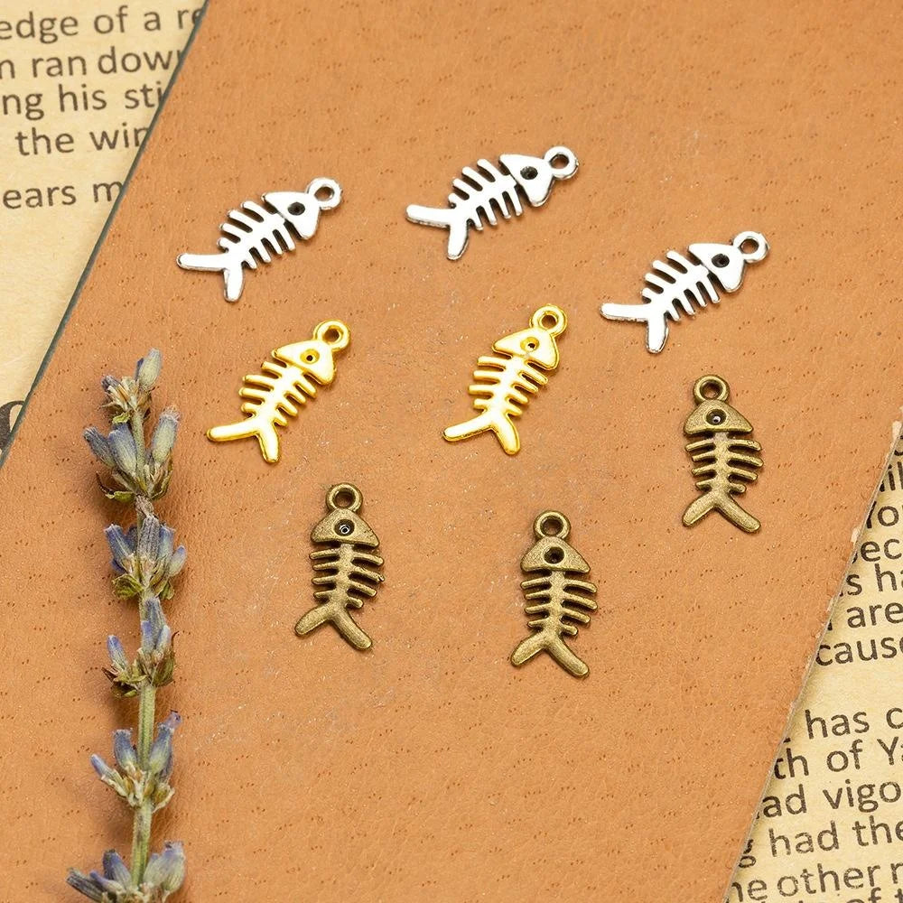17x8MM Zinc Alloy Goldfish Charm Pendant for DIY Necklace Bracelet Jewelry Making