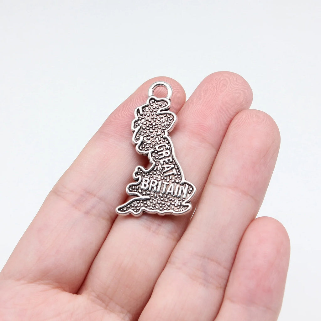 34x20mm 3.2g Antique Silver Zinc Alloy Great Britain Map Charm Pendant for DIY Travel Jewelry Making